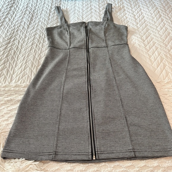 Forever 21 Houndstooth Zip-Front Mini Dress Size M Corporate Siren Collegiate - Picture 6 of 16
